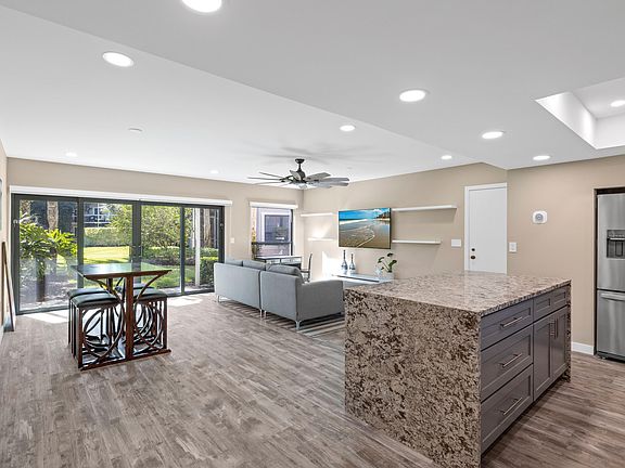 2nd image of 11863 Wimbledon Cir APT 438