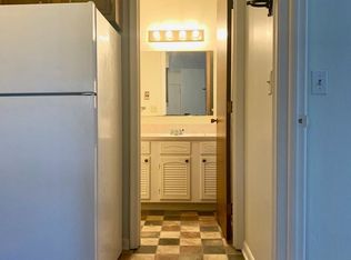 119 2nd Ave APT 17, Plainwell, MI 49080
