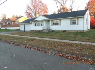 295 Teakwood Dr, Stratford, CT 06614