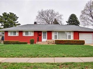 141 S Jane Dr, Elgin, IL 60123