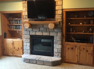 985 Bavaria Hills Ln, Chaska, MN 55318