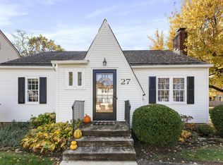 27 Woodland Ave, Delaware, OH 43015