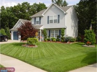 6 Country Club Rd, Pine Hill, NJ 08021