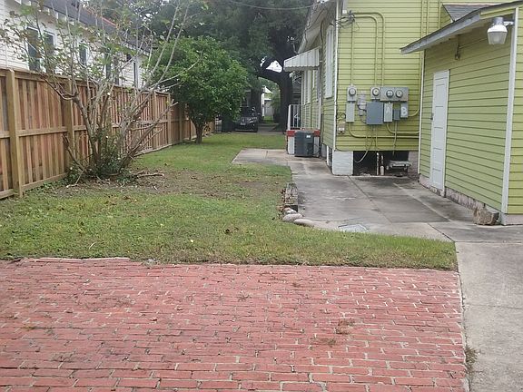 3rd image of 4521 Bienville St #B