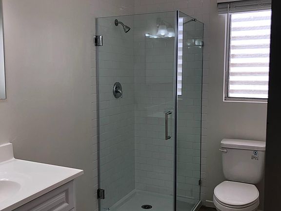 5th image of 3453 Richland Dr #19