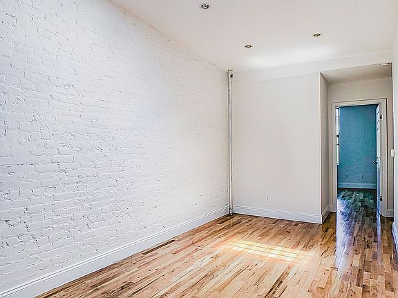 2nd image of 339 E 10th St APT 5W