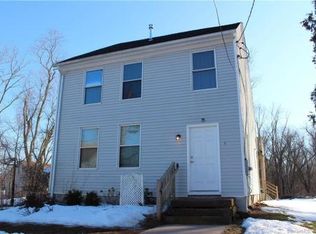 3 South St, Cromwell, CT 06416