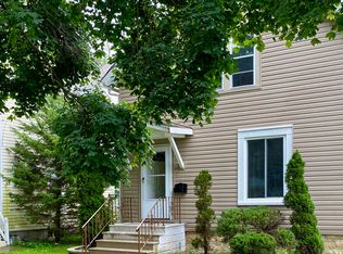 427 Weston Ave, Aurora, IL 60505