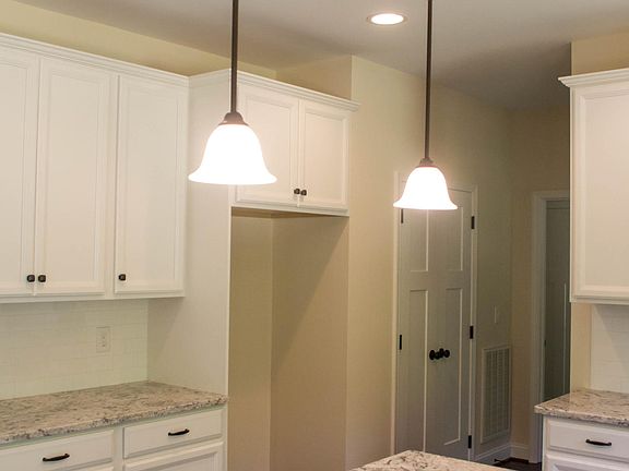 5th image of 7088 Linn Cove Ct