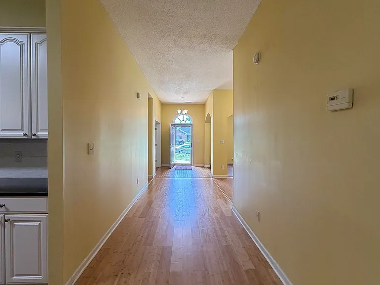 216 Horseshoe Bnd — Photo 5