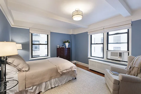 Sold by Compass | media 4