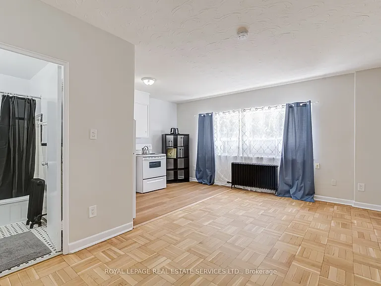 101 Coe Hill Dr #105 — Photo 5