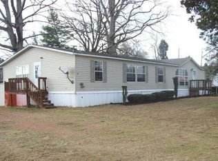 515 7th St, Docena, AL 35060