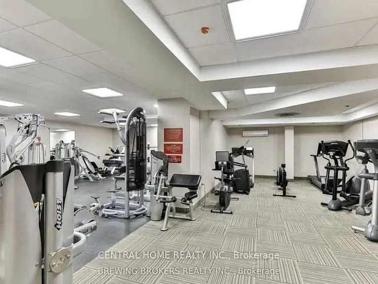 260 Seneca Hill Dr #614 — Photo 4
