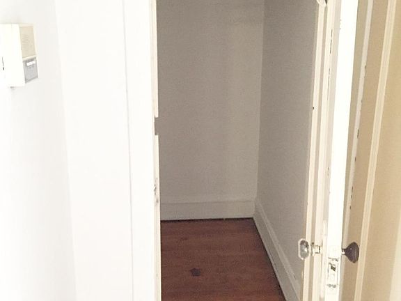 3rd image of 6345 W Arlington #31