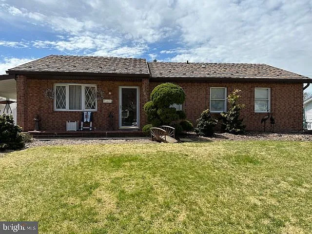 2600 Thornberry Dr photo 1