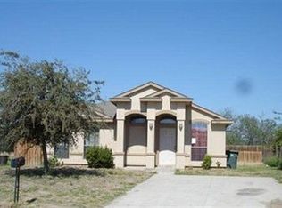 526 Riverhill Dr, Laredo, TX 78046