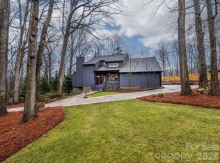 5232 Begonia Dr, Charlotte, NC 28215
