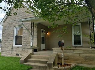 214 W Walnut St, Washington, IN
