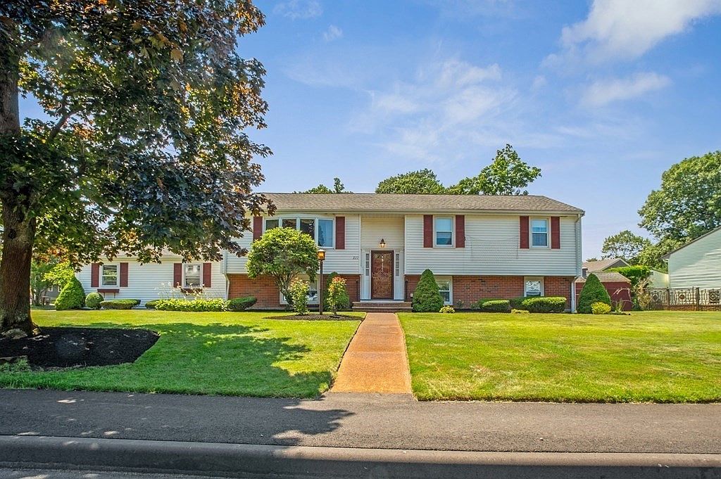 222 Cain Ave, Braintree, MA 02184 MLS 73140679 Zillow