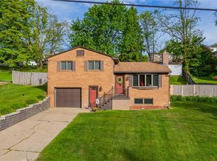 131 Sunrise Dr, Irwin, PA