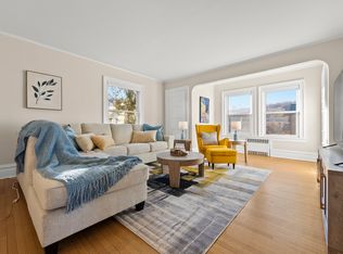 16 Trinity Pl FLOOR 2, Montclair, NJ 07042