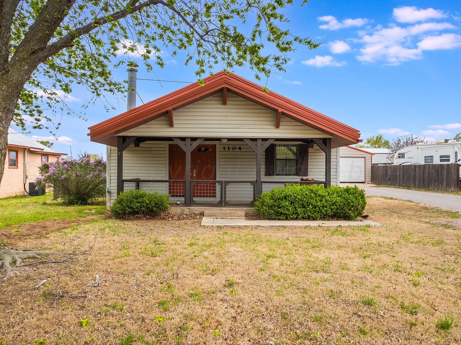 1104 S Mobeetie St, Wheeler, TX 79096 Zillow