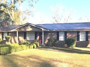 1206 Johnson Ave, Chipley, FL 32428