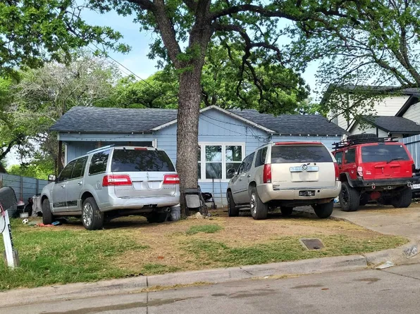 4704 Nolan St, Fort Worth, TX 76119