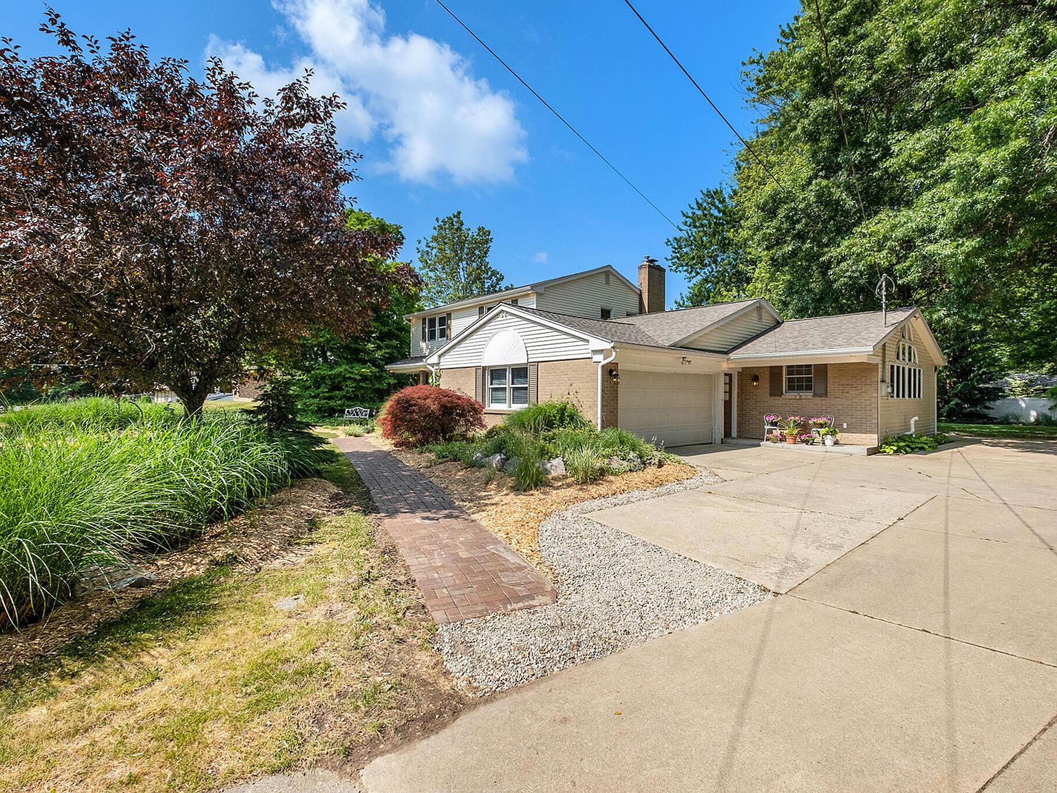 1017 Oakhurst Ave NW, Grand Rapids, MI 49504 Zillow