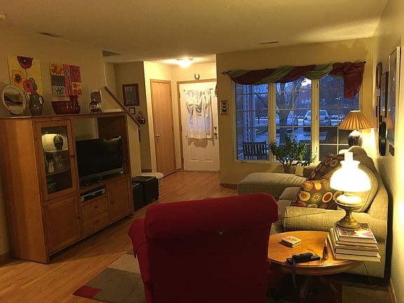 2nd image of 4140 Eisenhower Ln Unit 2