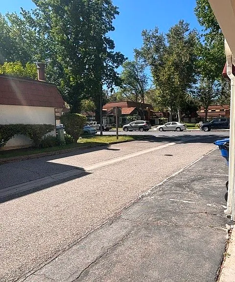 22350 James Alan Cir — Photo 15