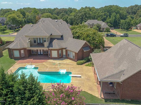 5th image of this home