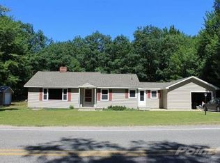 9244 Portage Point Dr, Onekama, MI 49675