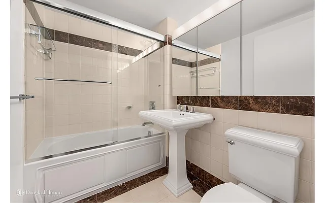 Rented by Douglas Elliman | media 4