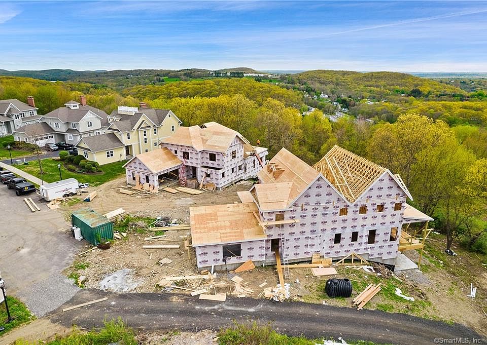 15 Damia Dr, Danbury, CT 06811 MLS 170525086 Zillow