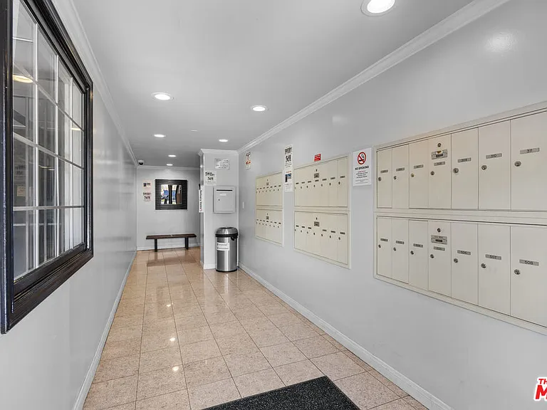 1515 S Beverly Dr #202 — Photo 33