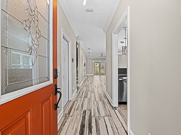3rd image of 2932 Palmetto Ridge Way