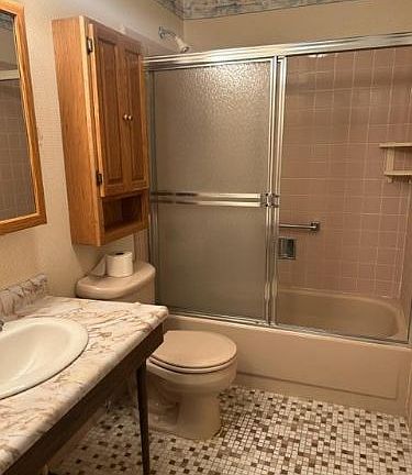 4th image of 45D Cambridge Cir