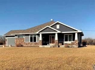 5006 SE 29th St, Tecumseh, KS 66542