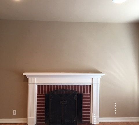5th image of 1011 E Greendale St