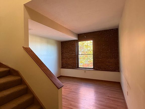 2nd image of 34 Myrtle Ave #1