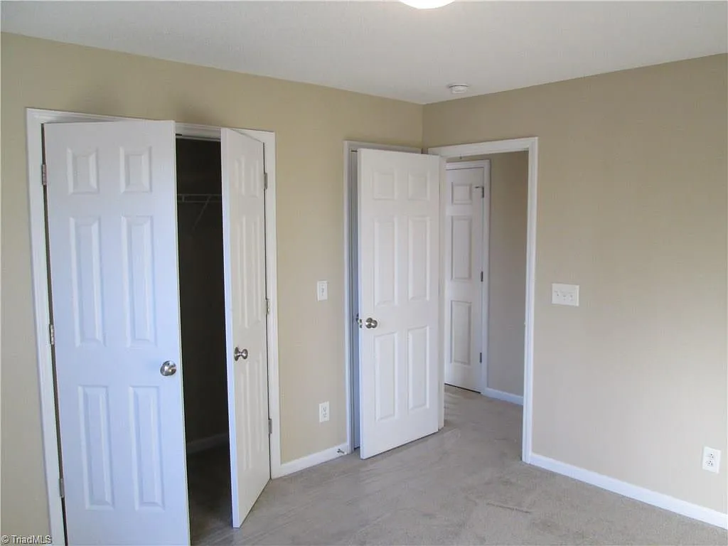 2 bed, 1128 sqft, $1,150 — Photo 2