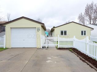 310 5th Ave, Mapleton, ND 58059