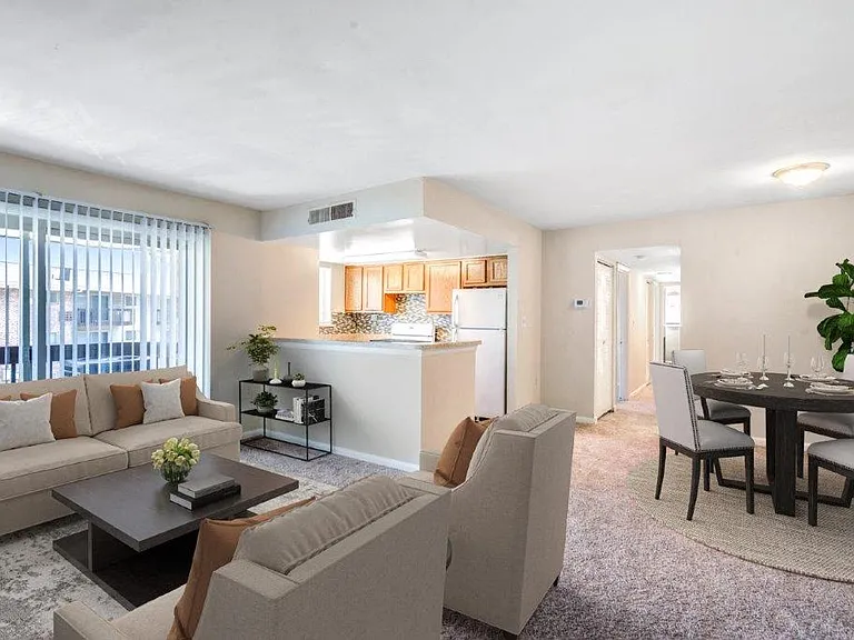Princeton Estates Apartment Homes — Photo 8