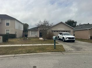 262 Pleasant Gardens Dr, Apopka, FL 32703