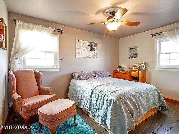 5th image of 602 E Clarendon Dr