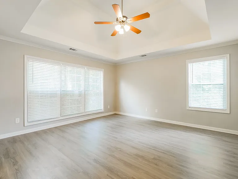 802 Pinder Point Ct — Photo 10