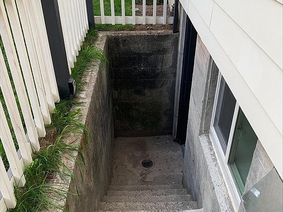 Stairs to Lower level studio Apartment