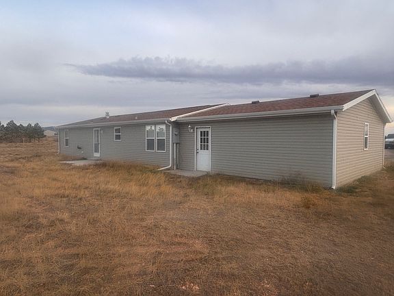 2nd image of 233 Howe Rd